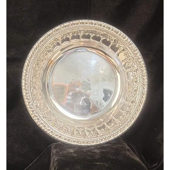 Vintage Reed and Barton Silverplate Dish - Picture 1 of 14